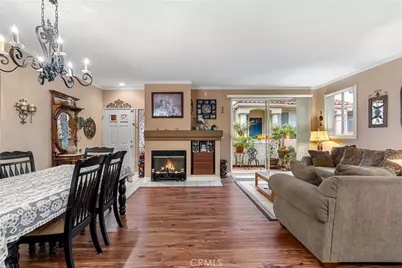 27010 Karns Court #61202, Canyon Country, CA 91387 - Photo 14