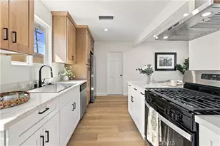 10216 Owensmouth, Chatsworth, CA 91311 - Photo 8