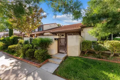 24752 Masters Cup Way, Valencia, CA 91355 - Photo 2