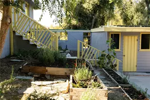 19950 Collier St, Woodland Hills, CA 91364 - Photo 56