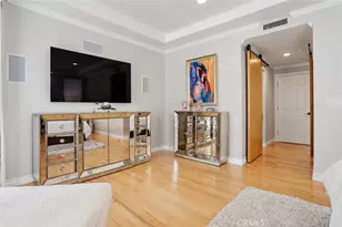 11952 Montana Ave, Los Angeles, CA 90049 - Photo 18