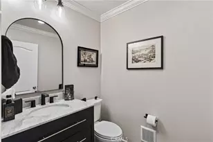 24255 Hillhurst, West Hills, CA 91307 - Photo 18
