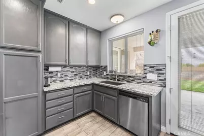 3851 W Avenue J15, Lancaster, CA 93536 - Photo 20