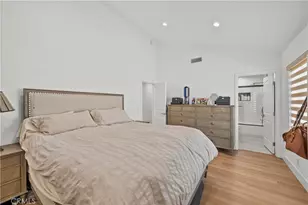 12850 Woodley Ave, Granada Hills, CA 91344 - Photo 20