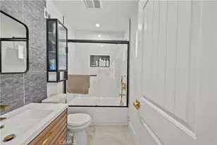 12850 Woodley Ave, Granada Hills, CA 91344 - Photo 22