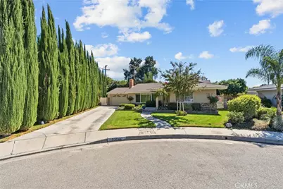 23044 Hilse, Newhall, CA 91321 - Photo 1