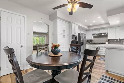 23044 Hilse, Newhall, CA 91321 - Photo 18
