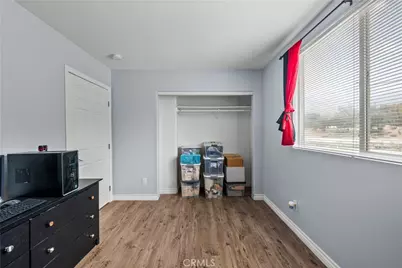 14552 Foothill, Sylmar, CA 91342 - Photo 32