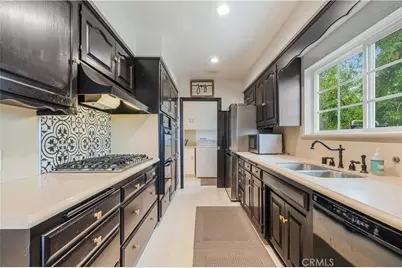 4737 Abargo Street, Woodland Hills, CA 91364 - Photo 8