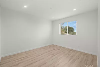 12519 N Haleh, Sylmar, CA 91342 - Photo 32