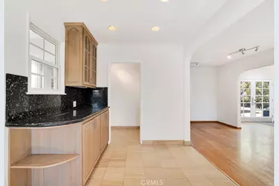 17115 Parthenia, Sherwood Forest, CA 91325 - Photo 8