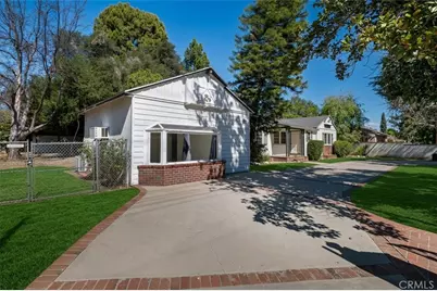 17115 Parthenia, Sherwood Forest, CA 91325 - Photo 2