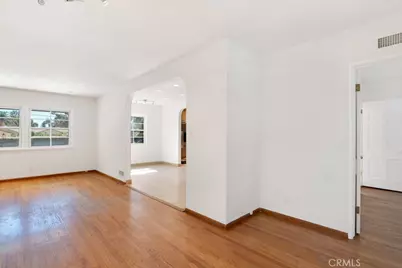 17115 Parthenia, Sherwood Forest, CA 91325 - Photo 14