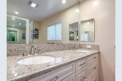 17512 Superior Street, Northridge, CA 91325 - Photo 48
