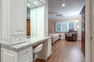 17512 Superior St, Northridge, CA 91325 - Photo 50