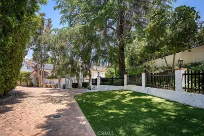 4414 Park Mallorca, Calabasas, CA 91302 - Photo 2