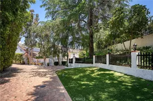4414 Park Mallorca, Calabasas, CA 91302 - Photo 2