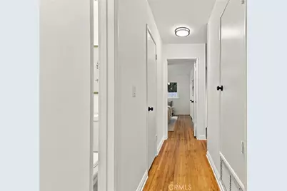 10623 Gothic Avenue, Granada Hills, CA 91344 - Photo 24