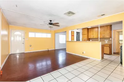 8465 Hazeltine, Panorama City, CA 91402 - Photo 10