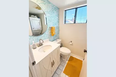 222 N Rose, Burbank, CA 91505 - Photo 22