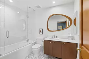 15946 Woodvale Rd, Encino, CA 91436 - Photo 22