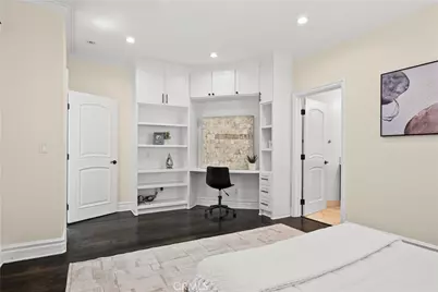 15014 Valleyheart, Sherman Oaks, CA 91403 - Photo 32