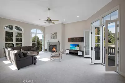 21149 Entrada Road, Topanga, CA 90290 - Photo 22