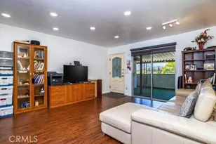 19716 Ave Of The Oaks, Newhall, CA 91321 - Photo 4