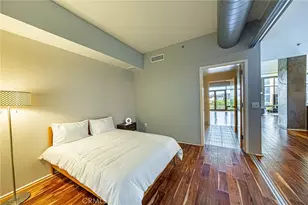 1111 S Grand Ave, Los Angeles, CA 90015 - Photo 22