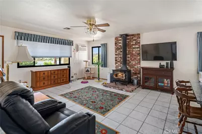 15031 Elizabeth Lake Rd, Lake Hughes, CA 93532 - Photo 14