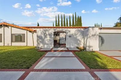 9724 Bothwell Road, Northridge, CA 91324 - Photo 14