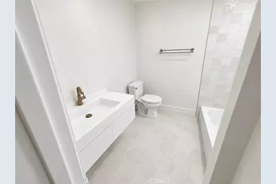 7300 Franklin #355, Los Angeles, CA 90046 - Photo 10