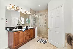 10833 Kling St, North Hollywood, CA 91602 - Photo 40