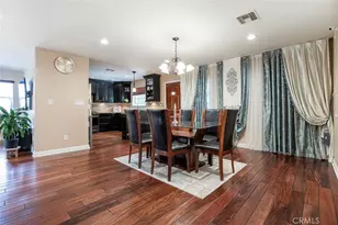 7129 Forbes Ave, Lake Balboa, CA 91406 - Photo 16