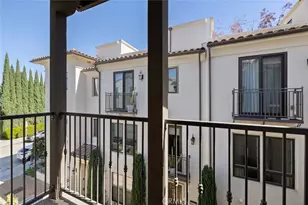 10738 Bloomfield, Toluca Lake, CA 91602 - Photo 16