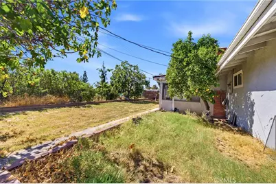 16608 Barneston, Granada Hills, CA 91344 - Photo 32