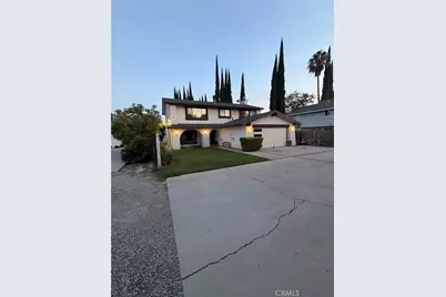 20054 Arminta, Canoga Park, CA 91306 - Photo 2