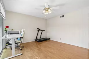 20463 Bermuda St, Chatsworth, CA 91311 - Photo 22