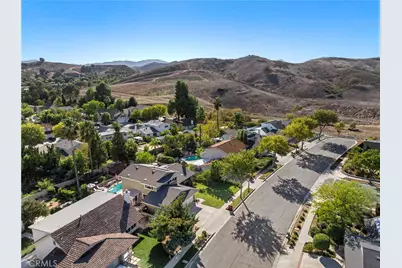27032 Deberry Drive, Calabasas, CA 91301 - Photo 70