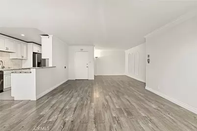 5403 Newcastle Avenue, Encino, CA 91316 - Photo 12