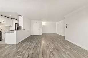 5403 Newcastle Ave, Encino, CA 91316 - Photo 12