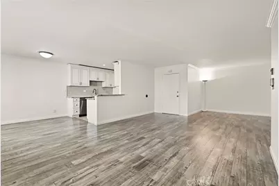 5403 Newcastle Avenue, Encino, CA 91316 - Photo 14