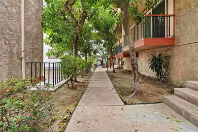 14287 Foothill #11, Sylmar, CA 91342 - Photo 18