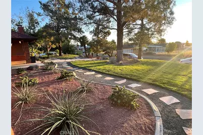 37229 Bianca, Palmdale, CA 93551 - Photo 2