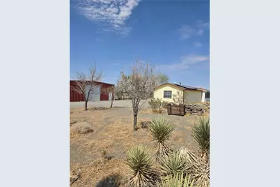 12285 Golden View Road, Pinon Hills, CA 92372 - Photo 2