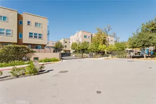12814 N Watt Ln, Sylmar, CA 91342 - Photo 52