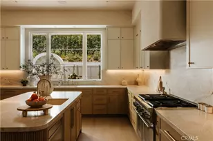 16933 Bosque Dr, Encino, CA 91436 - Photo 18