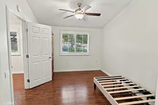 19348 Ave Of The Oaks, Newhall, CA 91321 - Photo 12