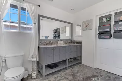 7708 Penfield, Winnetka, CA 91306 - Photo 26