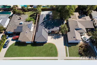 7708 Penfield, Winnetka, CA 91306 - Photo 48